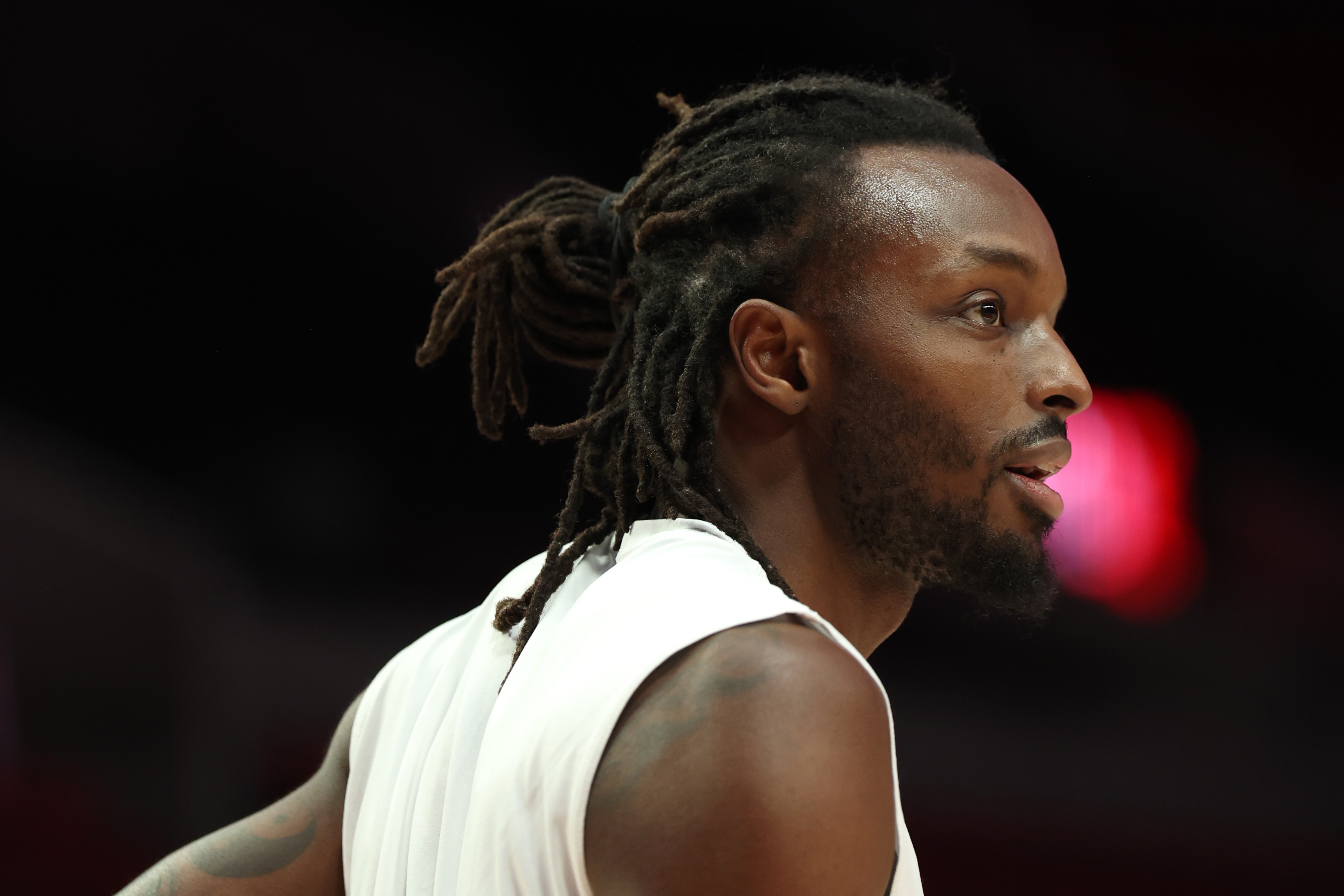 华体会官网-美记：开拓者正在兜售格兰特 以换取未来薪资空间的灵活性