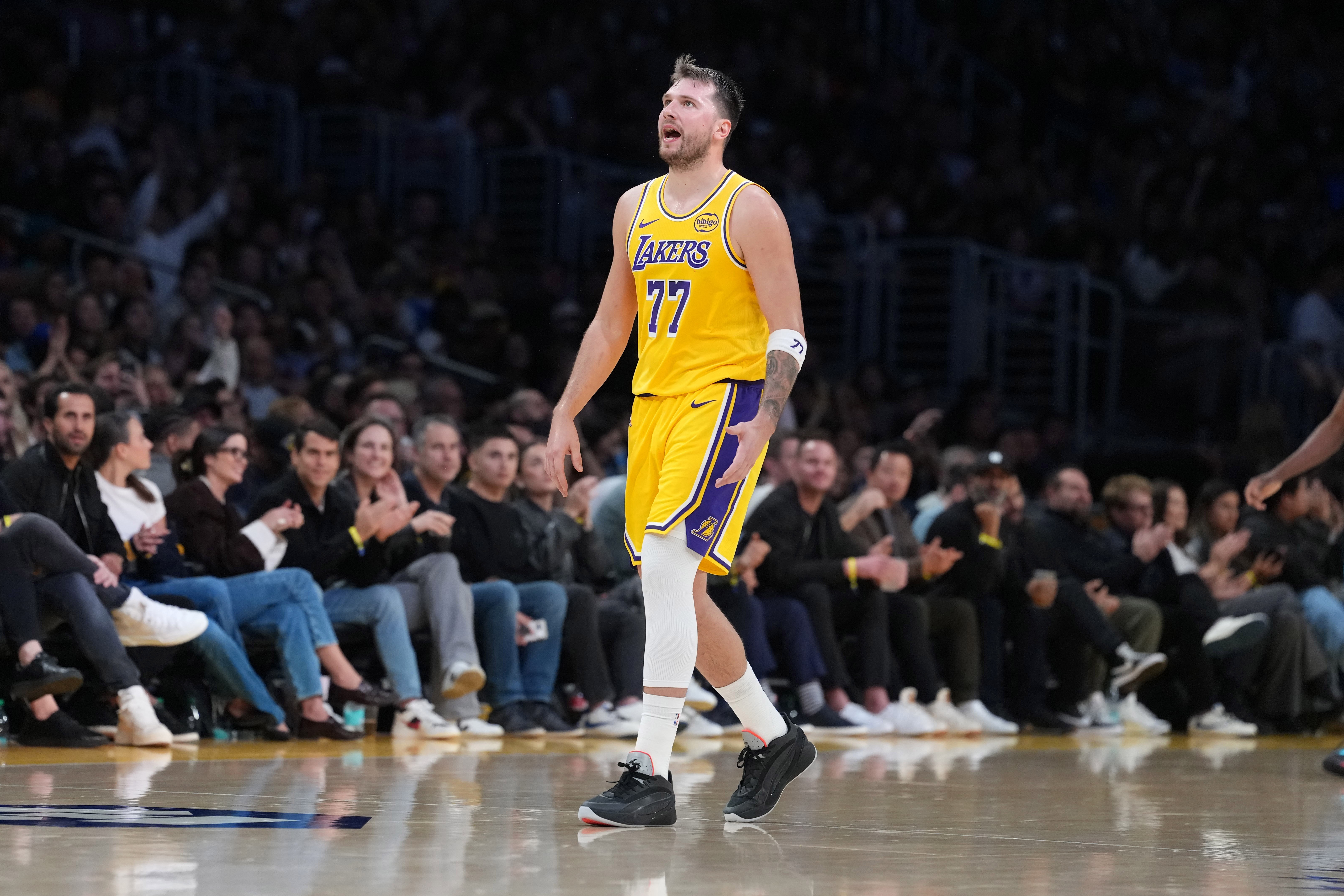 华体会官网-东契奇：我还从未打过八连客 首战的胜利能提升我们的凝聚力