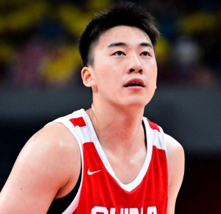 华体会APP-7月世预赛期待值拉满！王俊杰统领锋线，林葳蜕变，杨瀚森获提升