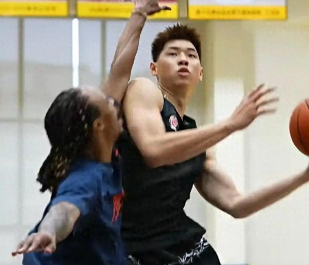 华体会登陆-CBA广东VS新疆，崔永熙徐杰有望合体，杜锋率豪华阵容冲开门红